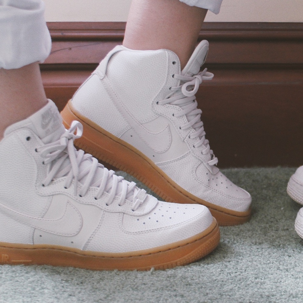 AF1